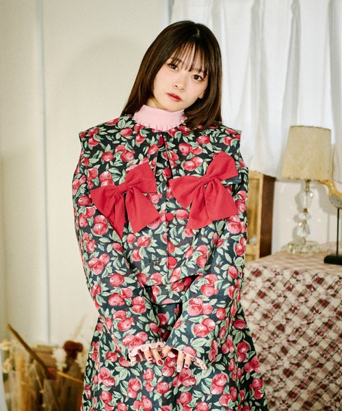 kutir（クティール）の「【クティールとレトロ】マルチウェイゴブランリボンジャケット（テーラードジャケット・レディース・ベージュ/レッド・FREE）」の9枚目の写真