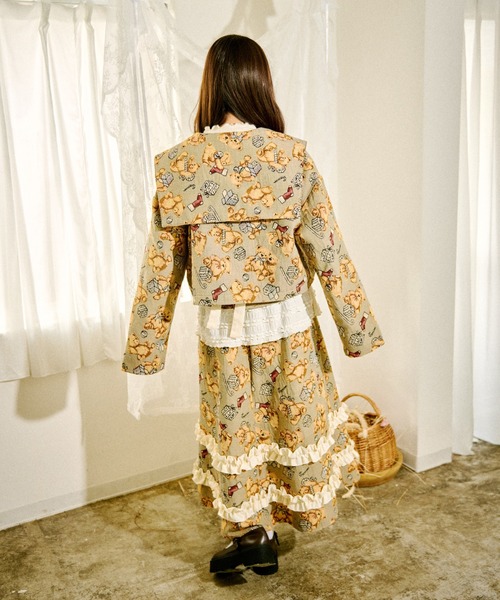 kutir（クティール）の「【クティールとレトロ】マルチウェイゴブランリボンジャケット（テーラードジャケット・レディース・ベージュ/レッド・FREE）」の21枚目の写真