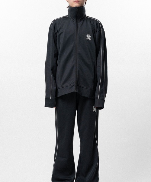KAMIYA(カミヤ)の「Oversized Track Jacket(ジャージ・メンズ・ブラック・M/S)」の6枚目の写真