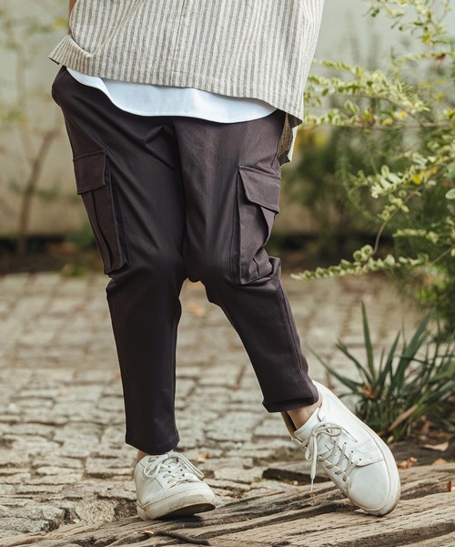 CAMBIO(カンビオ)の「mp14439- Stretch Twill Ankle Tapered Cargo Pants カーゴパンツ(S61526cmb)(カーゴパンツ・メンズ・ダークカーキ/チャコール/ベージュ/ブラック・M/S/L)」の3枚目の写真