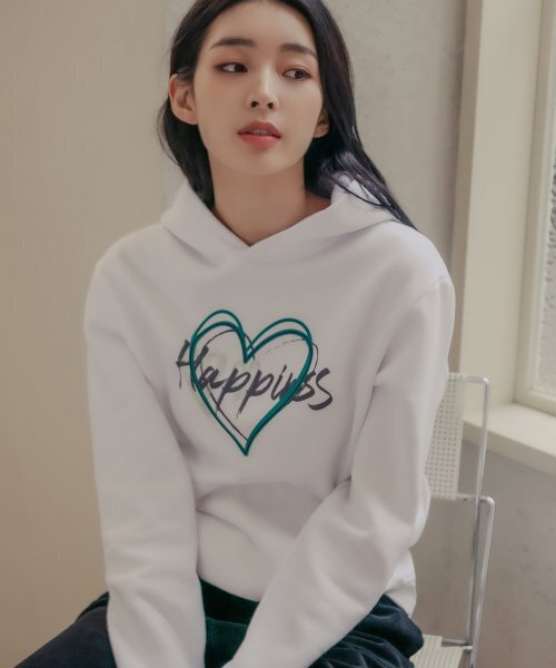 HARDCORE HAPPINESS(ハードコアハピネス)の「HAPPINESS HERT HOODIE_WHITE(パーカー・レディース・その他・FREE)」の7枚目の写真