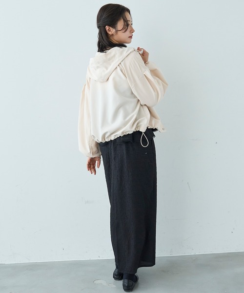 mil（ミル）の「フーディー 　ブルゾン【586107】（マウンテンパーカー・レディース・ブラック/グレイッシュベージュ/オフホワイト・XS/S）」の15枚目の写真