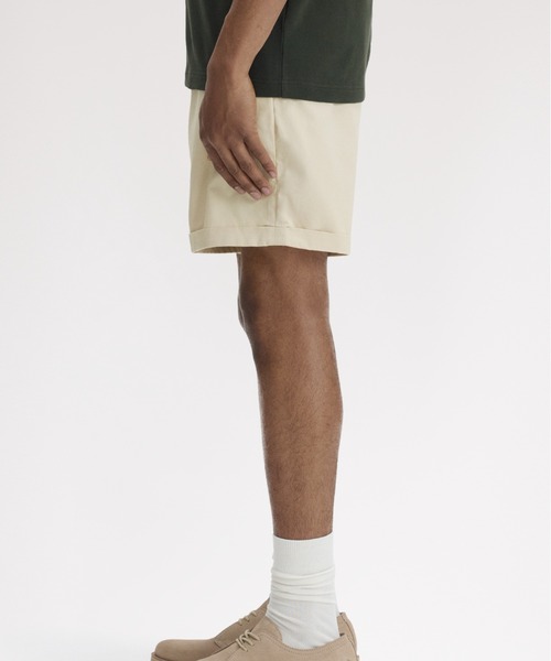 FRED PERRY（フレッドペリー）の「Twill Shorts／ツイルショートパンツ（その他パンツ・メンズ・オートミール/ブラック・32/30/28）」の9枚目の写真