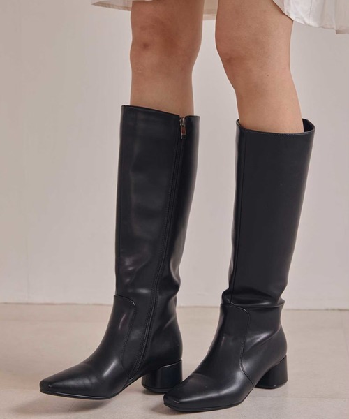 ACYM（アシーム）の「ベティローヒールロングブーツ（ブーツ・レディース・ブラウン/ブラック・SMALL/MEDIUM/LARGE）」の16枚目の写真