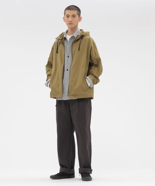 MHL.(エムエイチエル)の「WASHED SLUB COTTON TWILL(ブルゾン・メンズ・カーキ/ブラック・MEDIUM/LARGE)」の9枚目の写真