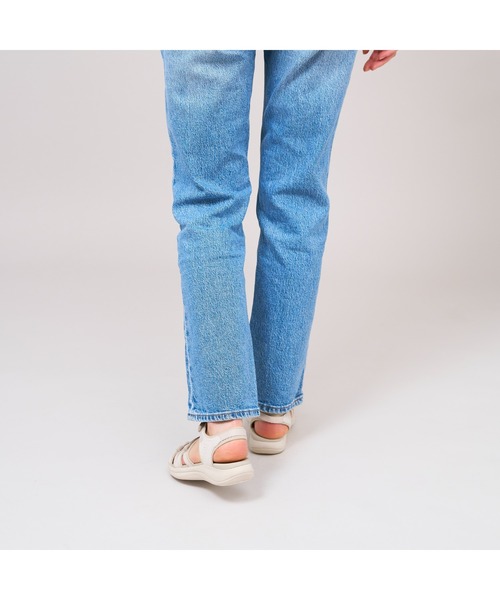 Clarks(クラークス)の「Mira Madi / ミラマディ (ストーン)(サンダル・レディース・ストーン・UK6/UK5.5/UK5/UK4.5/UK4/UK3.5/UK3)」の16枚目の写真