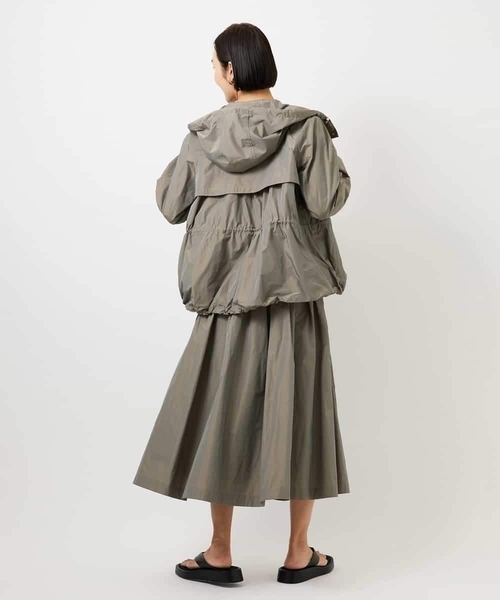 MICHEL KLEIN（ミッシェル・クラン）の「[セットアップ対応]タフタライトブルゾン（ナイロンジャケット・レディース・カーキ/ブラック・38）」の22枚目の写真