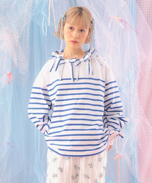 CAROLINA GLASER（カロリナ グレイサー）の「ボーダー リボン ロングスリーブ カットソー（Tシャツ/カットソー・レディース・ブルー/レッド・ONE SIZE）」の2枚目の写真