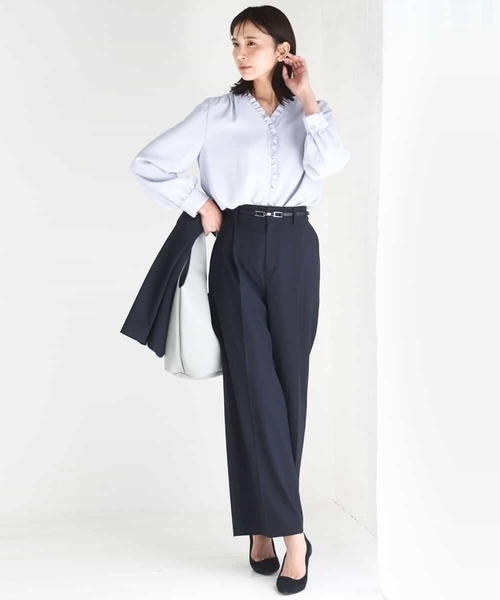 MK MICHEL KLEIN（エムケーミッシェルクラン）の「[洗える]Vネックミニフリルブラウス（シャツ/ブラウス・レディース・ライトブルー/ホワイト・38）」の20枚目の写真
