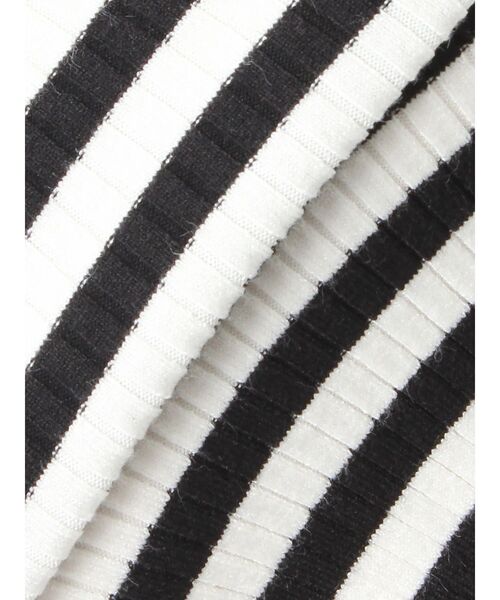 GYDA(ジェイダ)の「Symmetry GYDAハーフスリーブPOLOニットトップス(ニット/セーター・レディース・その他1/ブラック/オフホワイト・FREE)」の21枚目の写真