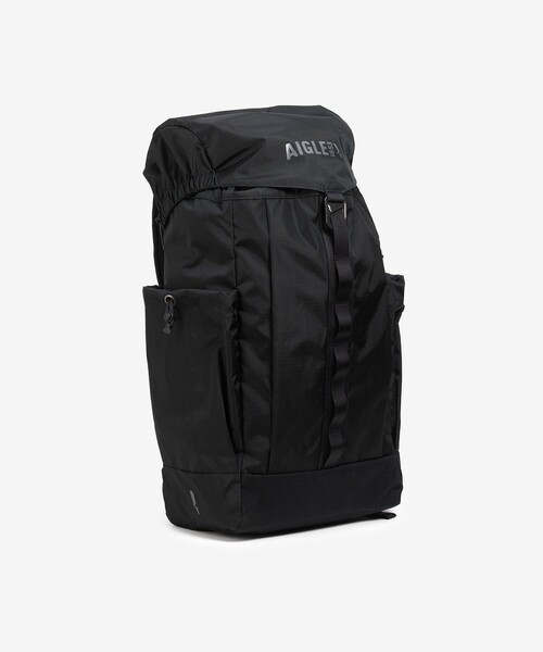 AIGLE(エーグル)の「撥水 アーバン リサイクルナイロンバックパック 26L(バックパック/リュック・レディース・ベージュ/ブラック・FREE)」の18枚目の写真