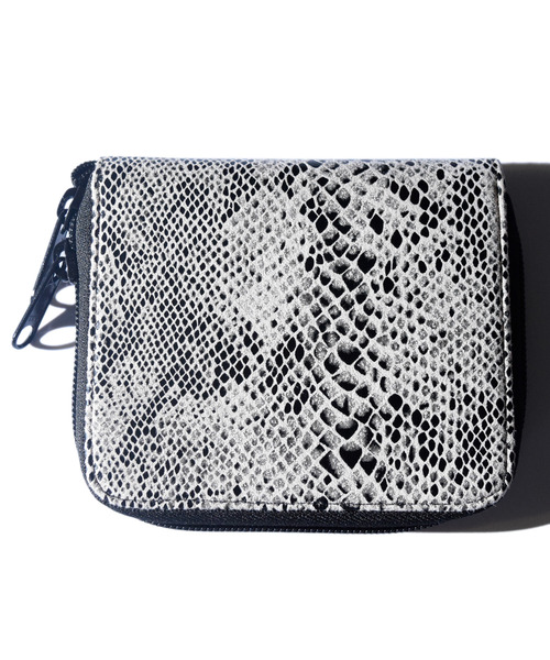 ALDIES(アールディーズ)の「Python Wallet / パイソンウォレット(財布・メンズ・ベージュ/ブラック・FREE)」の10枚目の写真