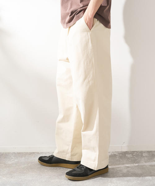 B.C STOCK(ベーセーストック)の「FORHUS ストレートイージーチノ(チノパンツ・メンズ・アイボリー/ベージュ/ネイビー・MEDIUM/LARGE)」の6枚目の写真