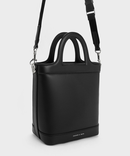 ブランド古着】2WAYバッグ（ショルダーバッグ）｜CHARLES & KEITH 