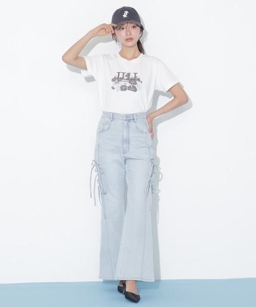 JILL by JILL STUART（ジルバイジルスチュアート）の「サイドリボンフレアデニム（デニムパンツ・レディース・ネイビー/ブルー・MEDIUM/SMALL）」の10枚目の写真