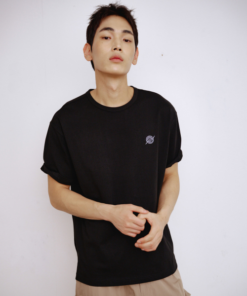 KALAPATTHAR(カラパタール)の「BACK KP SLOGAN EAGLE GRAPHIC RINGER T-SHIRT - BLACK(Tシャツ/カットソー・メンズ・その他・MEDIUM/LARGE/X-LARGE)」の3枚目の写真