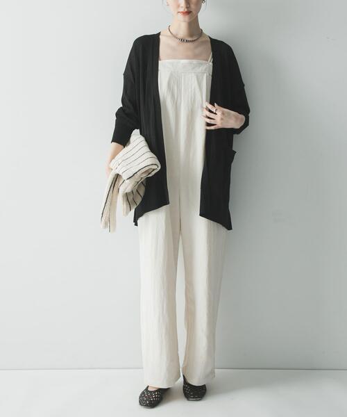 URBAN RESEARCH（アーバンリサーチ）の「タックデザインベアオールインワン（その他パンツ・レディース・ブラック/ホワイト系その他・36/38）」の2枚目の写真