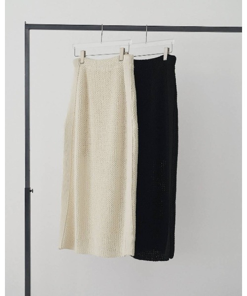 anuke（アンヌーク）の「Crochet Knit Skirt 62610804（スカート・メンズ・ブラック/オフホワイト・36/38）」の7枚目の写真