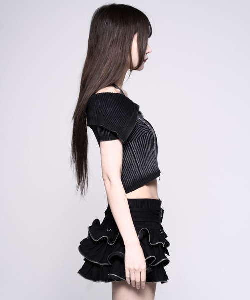 REFLEM(レフレム)の「『REFLEM/レフレム』オフショルZIPニットトップス(その他トップス・レディース・チャコールグレー/ブラック・FREE)」の9枚目の写真