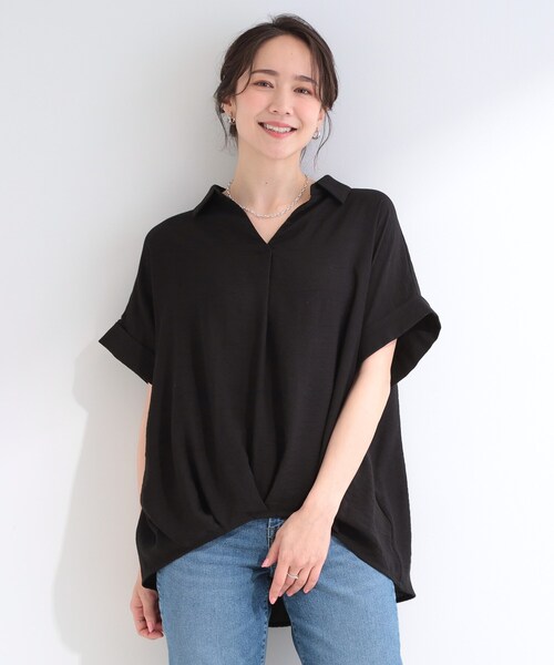 SHOO・LA・RUE(シューラルー)の「【ひんやり/S-LL/洗濯機可】インせず着られる 裾タック スキッパーシャツ(シャツ/ブラウス・レディース・ブラウン系/ブラック/ブルーグリーン/ナチュラル・03/02/04/01)」の9枚目の写真
