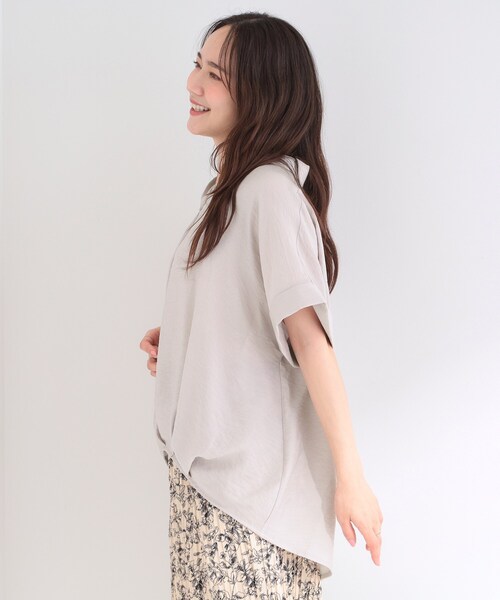 SHOO・LA・RUE(シューラルー)の「【ひんやり/S-LL/洗濯機可】インせず着られる 裾タック スキッパーシャツ(シャツ/ブラウス・レディース・ブラウン系/ブラック/ブルーグリーン/ナチュラル・03/02/04/01)」の17枚目の写真