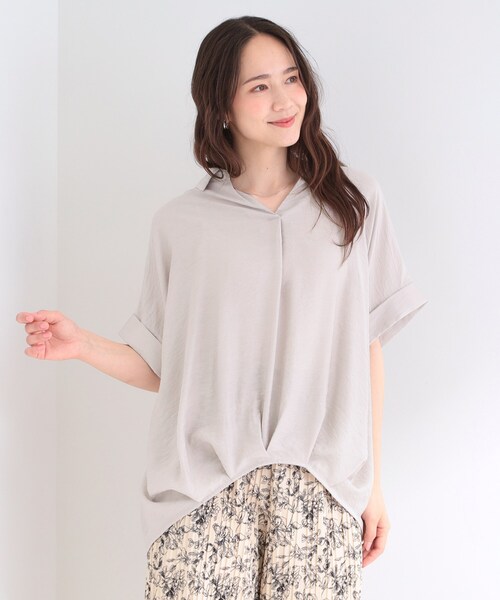 SHOO・LA・RUE(シューラルー)の「【ひんやり/S-LL/洗濯機可】インせず着られる 裾タック スキッパーシャツ(シャツ/ブラウス・レディース・ブラウン系/ブラック/ブルーグリーン/ナチュラル・03/02/04/01)」の16枚目の写真