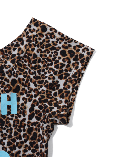 YOUHEE(ユヒ)の「LEOPARD LETTERING T-SHIRTS_BROWN(Tシャツ/カットソー・レディース・その他・FREE)」の6枚目の写真