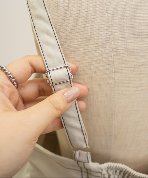 CLETTE（クレット）の「CLETTEオリジナルステッチラインペプラムビスチェ（その他トップス・レディース・ブラック/ライトベージュ/レッド・4L/3L/LL）」の11枚目の写真