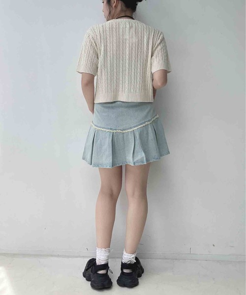 AS KNOW AS plus（アズノゥアズプラス）の「〇ロゴ刺繍 ケーブル編み半袖カーディガン（カーディガン/ボレロ・レディース・ホワイト×ブラック/シルバー/オフホワイト/ネイビー・FREE）」の11枚目の写真