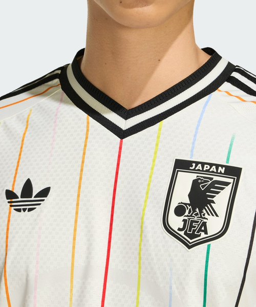 adidas（アディダス）の「adidas（アディダス）W-CUP 2026/27 JFA AWAY AUTHENTIC（Tシャツ/カットソー・メンズ・アイボリー・X-LARGE/LARGE/MEDIUM）」の4枚目の写真