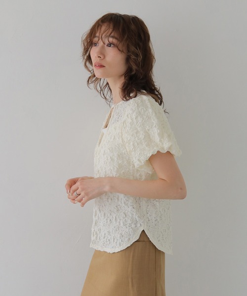 CLEIO（クレイオ）の「【CLEIO】ふくれジャガード２WAYパフスリーブプルオーバー BUBBLE JACQUARD 2WAY PUFF SLEEVE PULLOVER（Tシャツ/カットソー・レディース・アイボリー/チャコールグレー/ブラウン・FREE）」の7枚目の写真