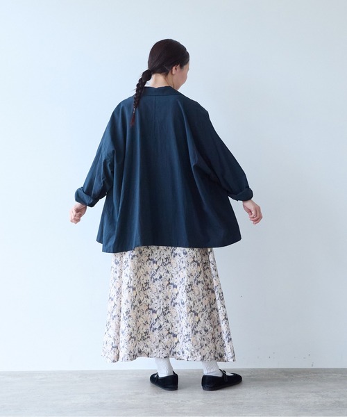 yuni(ユニ )の「washer R/Cotton tailored shirts(テーラードジャケット・レディース・ネイビー・FREE)」の4枚目の写真