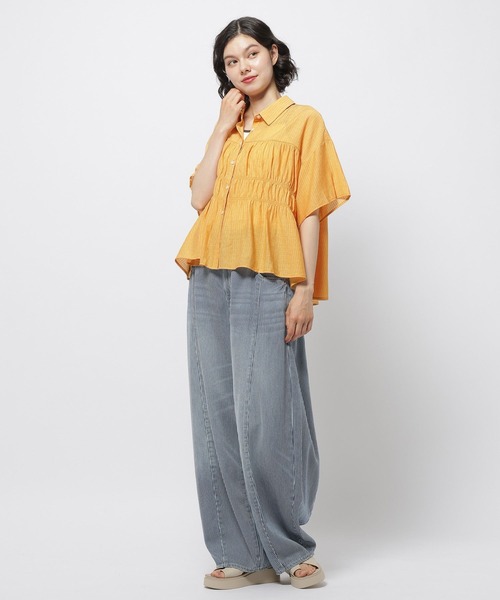 niko and...(ニコアンド)の「フロントシャーリングシャツ(シャツ/ブラウス・レディース・セージグリーン/オフホワイト/ダークブラウン/オレンジ・MEDIUM/LARGE)」の12枚目の写真