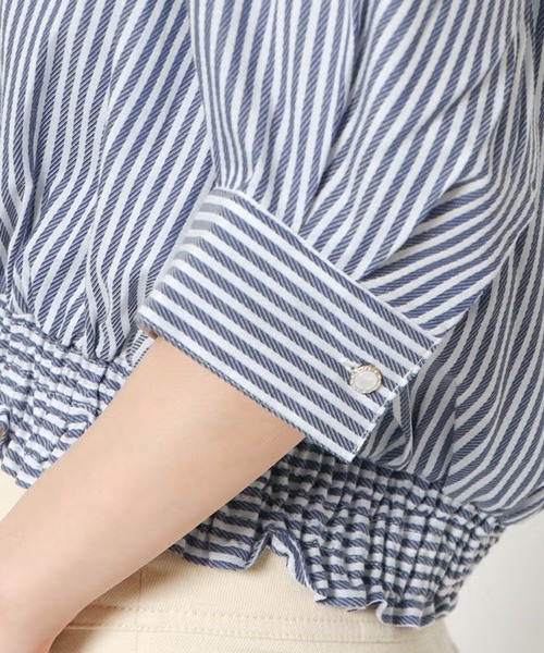 GORGE(ゴージ)の「5分裾シャーリングブラウス(シャツ/ブラウス・レディース・ネイビー/オフホワイト/ラベンダー・F)」の8枚目の写真