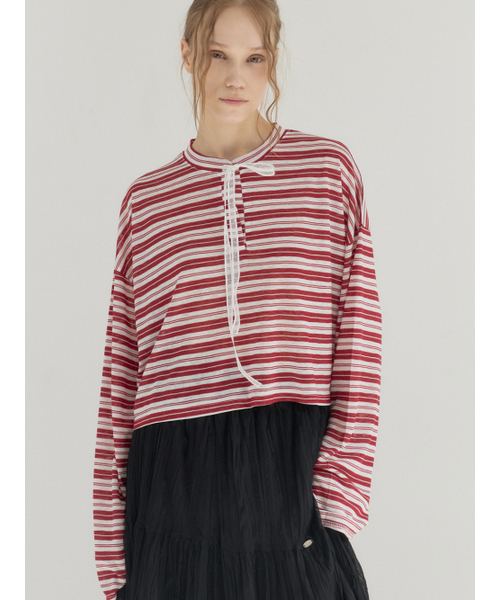 Sorry,Too Much Love(ソーリートゥーマッチラブ)の「Cropped Stripe Loose Fit Collar Top_Red(Tシャツ/カットソー・レディース・その他・FREE)」の4枚目の写真