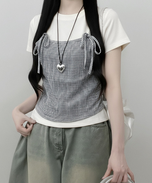 VIVID LADY(ビビッドレディー)の「チェックキャミトップレイヤード風 半袖Tシャツ(Tシャツ/カットソー・レディース・グレー/アイボリー・FREE)」の10枚目の写真