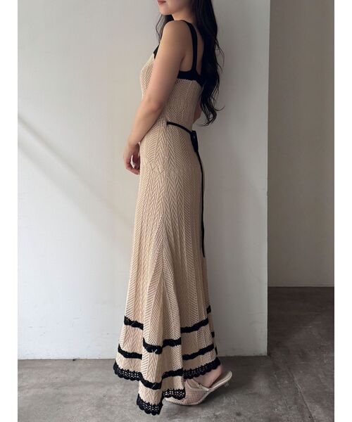 LAGUNAMOON(ラグナムーン)の「ノースリレースニットワンピース 【夏服】【XSサイズ】(ワンピース・レディース・ベージュ・SMALL/X-SMALL)」の3枚目の写真