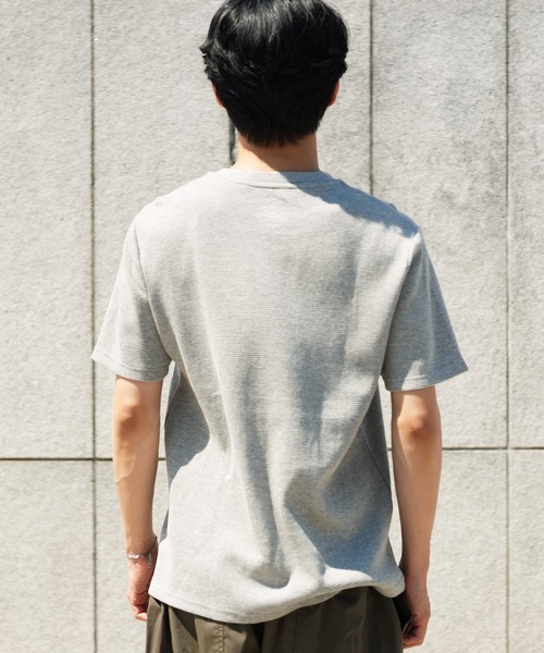 jiggys shop(ジギーズショップ)の「オーガニックコットン ワッフルサーマル ヘンリーネック 半袖Tシャツ カットソー(Tシャツ/カットソー・メンズ・杢グレー/ホワイト/ブラック・LARGE/MEDIUM/X-LARGE)」の19枚目の写真