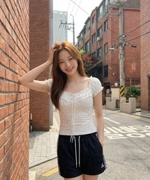 ipugo（イプゴ）の「ipugo/イプゴ フラワープリント シャーリング オフショル 2026夏物 夏服（Tシャツ/カットソー）」