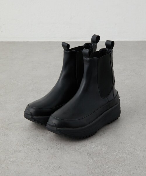 BEARDSLEY(ビアズリー)の「レザーサイドゴアショートブーツ(ブーツ・レディース・ブラック・25cm/24.5cm/24cm/23cm/22.5cm/23.5cm)」の16枚目の写真