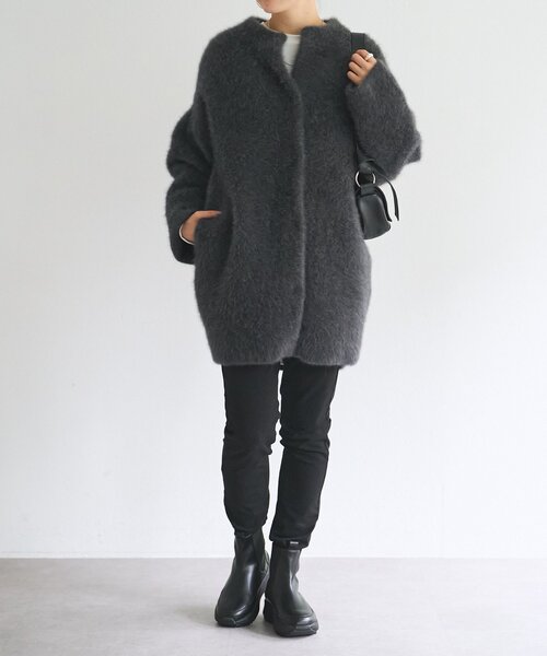 BEARDSLEY(ビアズリー)の「レザーサイドゴアショートブーツ(ブーツ・レディース・ブラック・25cm/24.5cm/24cm/23cm/22.5cm/23.5cm)」の3枚目の写真