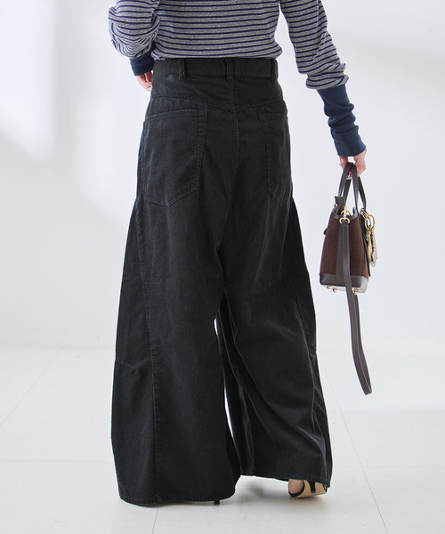 Uhr（ウーア）の「Uhr/ウーア Wide Corduroy Pants パンツ（その他パンツ・レディース・ネイビー/ブラウン・36/38）」の21枚目の写真