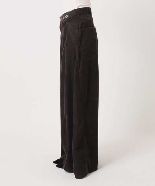 Uhr（ウーア）の「Uhr/ウーア Wide Corduroy Pants パンツ（その他パンツ・レディース・ネイビー/ブラウン・36/38）」の15枚目の写真