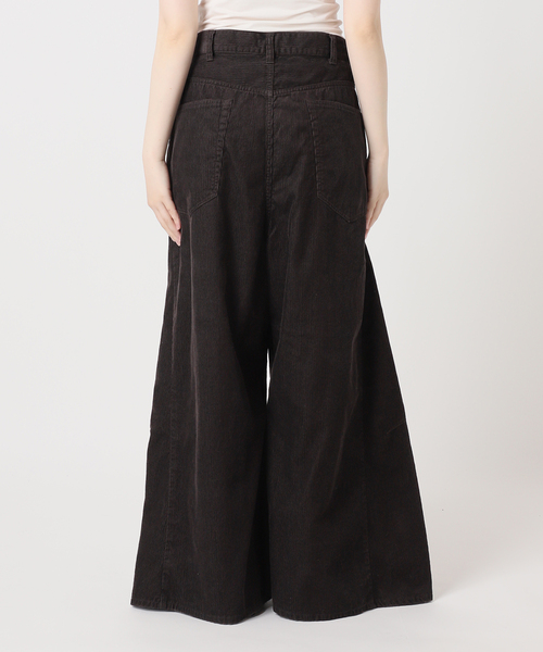 Uhr（ウーア）の「Uhr/ウーア Wide Corduroy Pants パンツ（その他パンツ・レディース・ネイビー/ブラウン・36/38）」の16枚目の写真