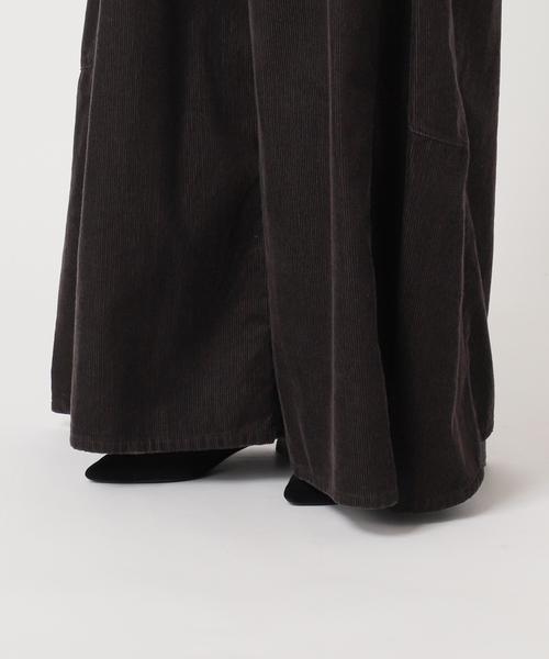 Uhr（ウーア）の「Uhr/ウーア Wide Corduroy Pants パンツ（その他パンツ・レディース・ネイビー/ブラウン・36/38）」の8枚目の写真