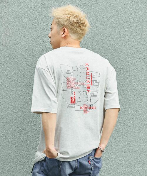 Collaboration URBAN RESEARCH(コラボレーションアーバンリサーチ)の「KAMUKURA×UR T-SHIRTS Bowls(Tシャツ/カットソー・メンズ・ホワイト/チャコールグレー/ホワイト系その他/レッド/ブラウン・LARGE/MEDIUM/SMALL)」の20枚目の写真