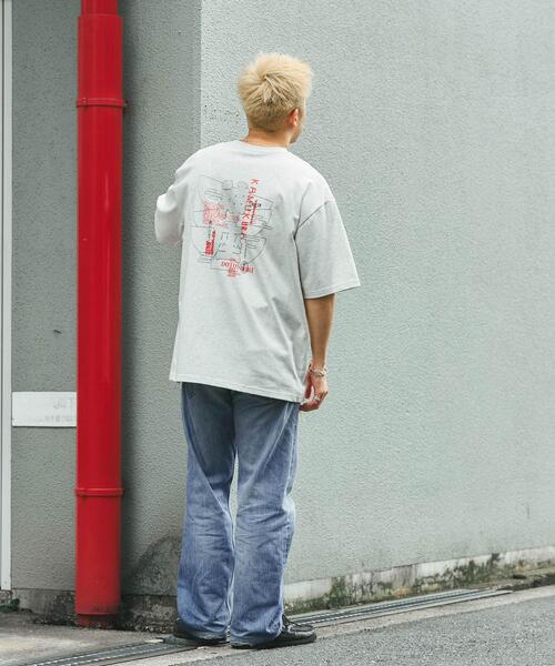Collaboration URBAN RESEARCH(コラボレーションアーバンリサーチ)の「KAMUKURA×UR T-SHIRTS Bowls(Tシャツ/カットソー・メンズ・ホワイト/チャコールグレー/ホワイト系その他/レッド/ブラウン・LARGE/MEDIUM/SMALL)」の22枚目の写真
