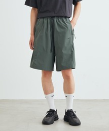 NIKE(ナイキ)の「ナイキ テック ヘリオス メンズ Dri-FIT ショートパンツ Nike Tech Helios Men's Dri-FIT Shorts IF1305-303 Camo Green(その他パンツ)」