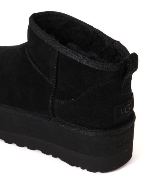 ROYAL FLASH（ロイヤルフラッシュ）の「UGG/アグ/Classic Ultra Mini Platform（ブーツ・レディース・ブラック/ベージュ・8/7/6）」の10枚目の写真
