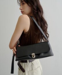 Kastane | 【WEB先行/500mlペットボトル収納可】ヴィンテージライクフラップバッグ(ショルダーバッグ)
